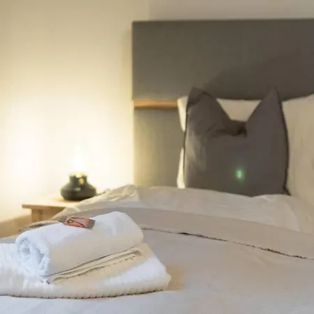Apartment Cosy And Spacious In The Heart Of