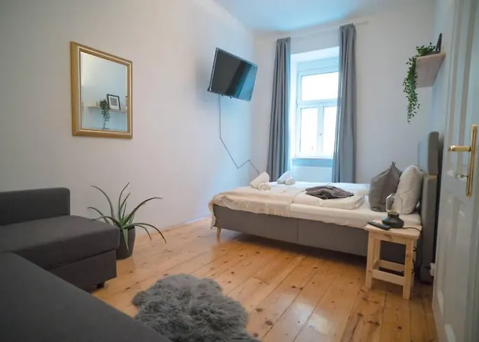 Cosy And Spacious In The Heart Of * Innsbruck