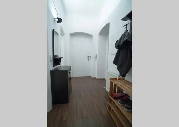 Cosy And Spacious In The Heart Of Innsbruck